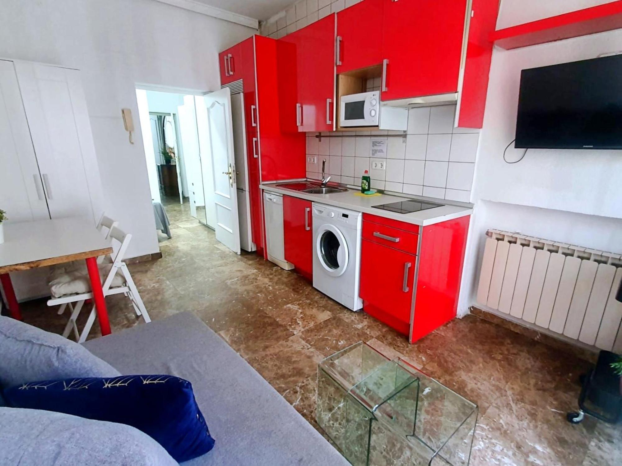Apartamentos Econostay Fuencarral Madrid Kültér fotó
